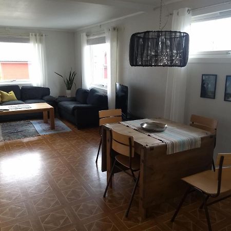 43 Oscarsgate Appartement Vadsø Buitenkant foto