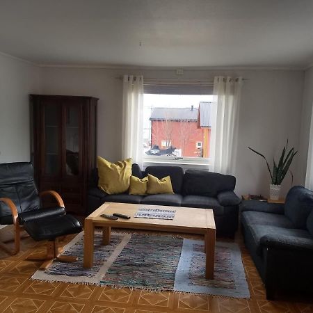 43 Oscarsgate Appartement Vadsø Buitenkant foto